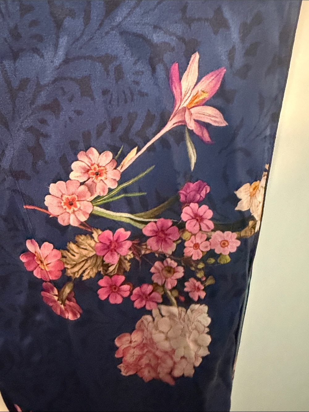 Johnny Was Silk Blend Bohemian Athleisure Navy Floral Elastic Waist Pants Size L - Picture 8 of 11